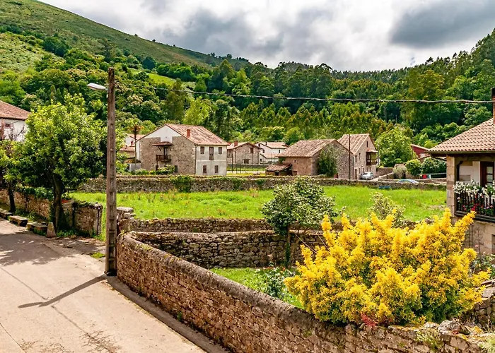 Chalet Ruralia La Casita Rural De Susa En Mazcuerras *